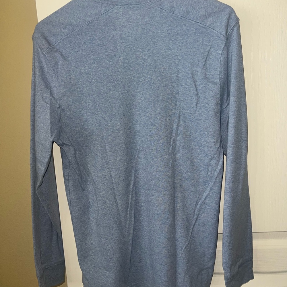Apt. 9 Men's Blue Henley Shirt - Picture 3 of 3